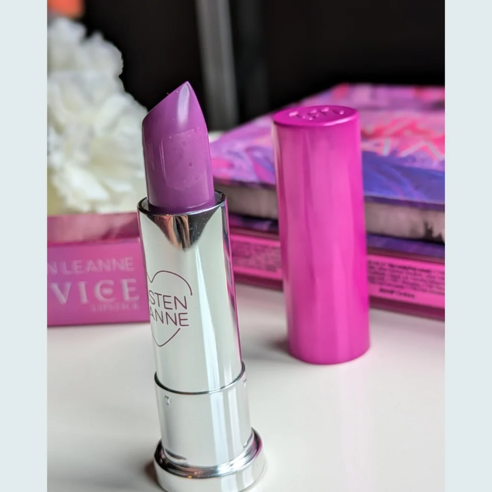 Bundle Urban Decay Kristen Leanne Kaleidoscope Dream Palette + Cloud9 Lipstick